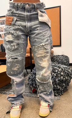 Custom Levis, Denim Diy Clothes, Custom Jean, Chic Closet, Denim Pants Fashion, Chefs Kiss, Custom Jeans, Concept Clothing