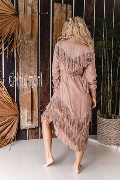 #clothing #women'sclothing #dresses #linenshirtdress #linendresseswomen #bohodress #bohoclothingwomen #tribalclothing #fringedress #pinkshirtdress #gypsyoutfits #westerndress #longsleevedress #dustyrosedress #linenclothingwomen #dustypinkdress #chintamani #chintamanialchemistry Fringe Dress Outfit, Classy Cowgirl Outfits, Country Western Dresses, Elegant Shirt Dress, Bohemian Gown, Boho Womens Clothing, Boho Wear, Dusty Pink Dresses, Western Dresses For Women