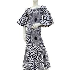 Beautiful Black And White Geometric Print Bell Sleeve One Sz Fit All Dress. Fit Sz Small To 3x. Mid Section Of The Dress Is Stretch Durable Elastic Material. Fitted Mermaid Dress For Beach, Fitted Mermaid Hem Beach Dress, Fitted White Maxi Dress With Ruffle Hem, Fitted Black Mermaid Dress With Ruffles, White Fitted Mermaid Dress For Summer, Summer Fitted Dress With Extra Large Hem, Fitted White Mermaid Dress For Spring, White Fitted Mermaid Dress For Spring, Mom Dresses