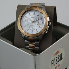 Fossil Rose Gold Silver Men's Watch - Band New With Tags! - Limited Quanity -100% Authentic - Full Retail Package With All Accesories "Let Your Wardrobe Reflect Your Happiness!" :) - M About The Watch: Case Size: 45mm Water Resistance: 5 Atm Strap Width: 22mm Strap Inner Circumference: 205+/- 5mm Classic Rose Gold Chronograph Watch, Classic Rose Gold Analog Chronograph Watch, Silver Chronograph Watch With Metal Dial As Gift, Silver Chronograph Watch With Analog Display As Gift, Classic Rose Gold Chronograph Watch As Gift, Fossil Watches For Men, Leather Watch Box, Ceramic Watch, Mens Watches Black