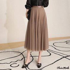 Olivia Mark - Ankle-Length Half Skirt with Pleats, High Waisted Sheer Netting and Flared Hemline. Leather Skirt Midi, Velvet Pleated Skirt, Black Leather Pencil Skirt, Frilly Blouse, Striped Midi Skirt, Leather Midi Skirt, Sheer Skirt, Womens Maxi Skirts, Half Skirt