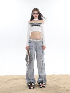 SIZE Length Waistline Hip Thigh S 102 68 88 62 M 103 70 92 63 L 104 72 96 64 Size: S M LColor classification: Picture colorSeason: AutumnYear Season: Fall 2023Trouser length: Long pants Low Waist Cargo, Cargo Jeans, Runway Models, Light Denim, Low Waist, Long Pants, Denim Blue, Jeans Pants, Blue Denim