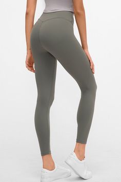 The wide supportive waistband on these second-skin women leggings keeps your core supported throughout your workout. Ideal for yoga, weight lifting, and other activities. True to size Wide waistband High rise Full length Build-in padding Material: 80% nylon, 20% spandex Care: Hand wash cold. Do not tumble dry. Imported Product measurements: 2: length 32 in, waist 18 in, hip 24 in, inseam 24 in 4: length 33 in, waist 19 in, hip 25 in, inseam 24 in 6: length 33 in, waist 21 in, hip 27 in, inseam 2 Modern Boho Fashion, Skin Leggings, Lazy Days, Mint Blue, Active Leggings, Wide Waistband, Second Skin, Weight Lifting, Christmas List