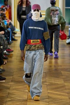 Awge Asap, Asap Rocky Outfits, Timberland Outfits, Asap Rocky, Vintage Hoodies, Streetwear Men Outfits, Fashion Images, Fashion Show Collection, Photoshoot Inspiration