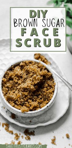 Face Mask Pores, Diy Brown Sugar, Scrub For Face, Facial Recipe, Facial Diy, Diy Scrubs