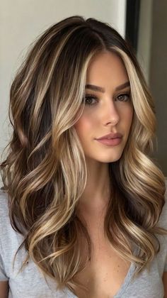 Curly Balayage Hair, Dark Brown Hair With Blonde, Curled Hair With Braid, Brown Hair With Highlights And Lowlights, Brown Hair With Blonde, Face Framing Hair, Balayage Hair Dark, Natural Gray Hair