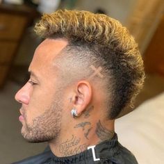 Neymar Jr Haircut, Fohawk Haircut Fade, Ramos Haircut, Hairstyle Neymar, Fohawk Haircut, Neymar Jr Hairstyle, Haircut 2020, Mohawk For Men, Mohawk Hairstyles Men