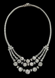 Iconic Hollywood Jewelry Dazzling Adornments Worn by the Aristocracy 925 Silver Cartier Store, Hollywood Jewelry, Hair Tiara, Iconic Jewelry, Tiara Hairstyles, Ruby Necklace, Marquise Cut Diamond, Baguette Cut Diamond, Emerald Cut Diamonds