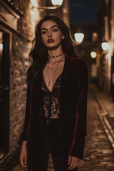 Luxe Goth Aesthetic, Green Velvet Top Outfit, Dark Victorian Aesthetic Outfit, Goth Semi Formal, Elegant Women Aesthetic, Romantic Grunge Outfit, Vampire Look Outfits, S Tendencies, Lace Top Outfit Ideas