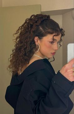 Hair Inspo Headband, Long Curly Hair In Ponytail, Curly Hairstyles Curly Hair, Short Curly Hair Straightened Hairstyles, Curly Hair Nurse, Curly Night Out Hairstyles, Hairstyles On Curly Hair Natural Curls, Brown Curly Hair Hairstyles, Fantasy Curly Hairstyles