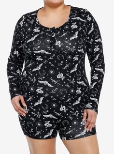 Feelin' batty? Chill out in this Cosmic Aura romper  which has long sleeves  buttons at the neckline and an allover print of bats  snakes  daggers  spiders and more.60% cotton; 35% polyester; 5% spandexWash cold; dry lowImportedModel is 5'10"Model wears size 1 Black Long Sleeve Graphic Print Sleepwear, Black Long Sleeve Graphic Sleepwear, Cosmic Aura, Romper Plus Size, Plus Size Hot, Tall Hoodies, Plus Size Fits, Dark Wear, Socks And Tights