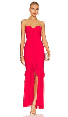 Red Pre-draped Maxi Dress For Evening, Red Pre-draped Evening Dress For Party, Pre-draped Red Maxi Dress For Evening, Elegant Red Pre-draped Maxi Dress, Red Cocktail Evening Dress With Ruched Bodice, Pre-draped Evening Dress For Red Carpet, Red Ruched Party Gown, Red Ruched Gown For Parties, Red Ruched Gown For Party