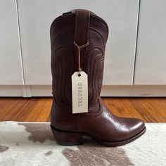 New In Box, Never Worn. The Jamie In Sequoia Bovine Is Sold Out Online. Size 7 1 ¾” Heel Round Toe 11” Shaft Leather Outsole Goodyear Welt Construction Tecovas Boots, Cowboy Boots Women, Cowboy Boot, Goodyear Welt, Shoes Heels Boots, Cowboy Boots, Shoes Women Heels, Heeled Boots, Chelsea