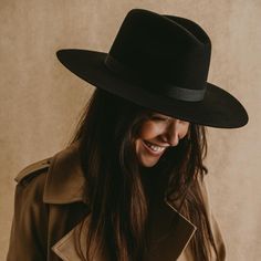 "Looking for a hat that exudes confidence and style? Look no further than the Sandoval Fedora black Felt Hat. This chic fedora is handmade in Mexico from high-quality wool felt, and features a wide, stiff brim that adds character. Whether you're dressing up for a special occasion or just want to add some flair to your everyday look, this hat is the perfect accessory. * Handmade in México * Made from natural materials * 5-star rated model * Etsy's pick: selected by Etsy's style and trend editors SIZES Medium (M) = head circumference of 56 - 58.5cm Large (L) = head circumference of 58.5 - 60cm HOW DO I KNOW MY SIZE Discover your size with a measurement tape. Position the tape above your ears and exactly around your head where you want to wear the hat's brim. DIMENSIONS Brim: 10cm / 3.93\" in Fedora Women Outfit, Modern Short Brim Hat For Fall, Modern Fedora Hat For Fall, Modern Black Fedora Hat, Modern Brimmed Winter Fedora, Modern Curved Brim Hat For Fall, Modern Black Hats For Spring, Chic Black Fedora With Flat Crown, Modern Curved Brim Fall Hats