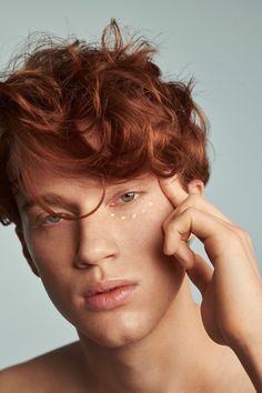 BEAUTY SCENE EXCLUSIVE: Tymon Rutkowski by Bogdan Jabłoński Ginger Hair Men, Cheveux Oranges, Red Hair Men, Redhead Men, Hair Male, Ginger Men, Beauty Shoot, Auburn Hair, Beauty Shots