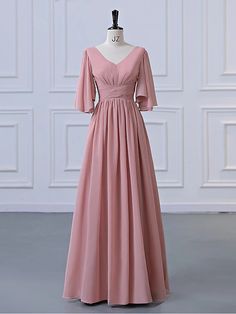 Modest Clothing, Dress Ideas, Modest Dresses, Fancy Dresses, Modest Outfits, A Dress, Half Sleeve, Stylish Dresses