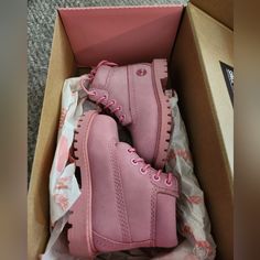 New Pink Timberland Size 5c Toddler Casual Pink Timberland Boots, Pink Timberland Boots, Pink Timberlands, Jumbo Box Braids, Timberland Kids, Timberlands, Timberlands Shoes, Timberland Shoes, Timberland Boots