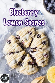 blueberry lemon scones with glaze on top Lemon Scones Recipe, Breakfast Summer, Blueberry Lemon Scones, Blueberry Delight, Lemon And Blueberry