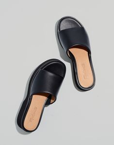 The Meesha Platform Mule Petite Outfits Summer, Paris Travel Wardrobe, Italy In The Fall, Wide Legged Jeans, How To Look Expensive, Platform Mules, Leather Industry, Travel Pants, Flatform Sandals