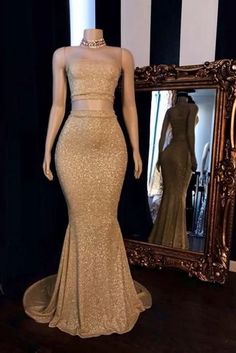 Looking for Prom Dresses, Evening Dresses, Real Model Series in Sequined, Mermaid style, and Gorgeous Sequined work? Ballbella has all covered on this elegant Champagne Two-piece Strapless Long Mermaid Prom Dresses with Choker. Prom Dresses Long Mermaid, Prom Girl Dresses, Choker Dress, Mermaid Sequin, Prom Dress Inspiration, Sequin Prom Dresses, Cute Prom Dresses, Pretty Prom Dresses, Prom Girl