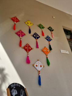 These are handmade kites by artisans of Rajasthan Sankranti Jwellery For Kids, Bornahan Rangoli, Sankranti Decoration Ideas At Home, Utrayan Decoration, Kite Decoration For Sankranti, Kites Decoration, Tilwa Decoration Ideas At Home