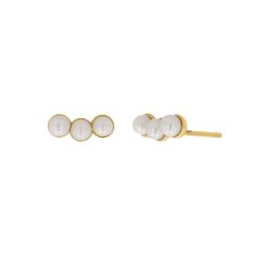 Like three peas in a pod these dainty yet perfect pearls are a chic new addition to your ear game. We put a modern spin on a classic natural beauty, that can be mixed and matched with everything from diamond studs to everyday hoops! Perfect for gifting too!

Size: 9.5mm (W) x 4mm (H)
3mm Freshwater Pearls
14K Solid Gold
Lifetime Guarantee
Made in Los Angeles Three Peas In A Pod, Perfect Pearls, Peas In A Pod, Gold Pearl, Diamond Studs, Custom Engraving, Peas, Jewelry Shop, Freshwater Pearls