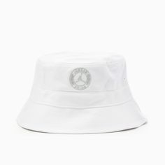 Brand New, With Tags. Sizes: Small/Medium + Medium/Large. Color: White/Grey Haze. Style: Dx6483-100. Please Make Official Offers And Bundles! Fast Shipping, Generally Ships Next Business Day! White Bucket Hat For Spring Streetwear, White Wide Brim Hat For Streetwear, Sporty White Hat With Curved Brim, White Cotton Bucket Hat With Curved Brim, White Hats For Spring Streetwear, Casual White Wide Brim Hat, White Sporty Hat With Embroidered Logo, White Sporty Flat Brim Hat, White Cotton Bucket Hat For Streetwear