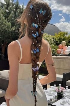 Quince Hairstyles, Hair Up Styles, Butterfly Hair, Aesthetic Hair, Trendy Hairstyles, Up Hairstyles, Pretty Hairstyles, Hair Looks, Hair Tutorial