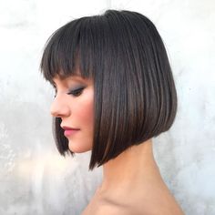 Brown Hair With Lowlights, Short Bobs With Bangs, Curly Pixie Hairstyles, Thick Hair Cuts, Shoulder Length Hair Cuts, Haircuts For Fine Hair, Shoulder Length Hair, Brown Hair Colors