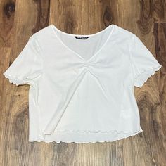 - Never Worn Casual Ruched V-neck Top, Casual V-neck Ruched Tops, Neck Crop Top, Shein Tops, Color White, Crop Top, Womens Tops, Crop Tops, V Neck