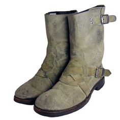 "FRYE 87830 ENGINEER CROSS Gray Suede Motorcycle Boots Men's Size 8.5 RETAIL PRICE:$318.00 Style No: 87830 ITEM DESCRIPTION: Tumbled with volcanic rocks in a wooden drum, these antiqued leather boots have that perfectly beat-up look we know you love. Even the sole. Wrapped with suede straps, they can take a beating and look better than ever. So what are you waiting for? FEATURES: -Suede Upper - Leather lined - Leather outsole - 8\" shaft height - 2\" heel height - Stacked leather heel ITEM CONDI Rugged Round Toe Work Boots For Motorcycling, Moto Boots With Round Toe For Riding, Rugged Work Boots For Motorcycling With Round Toe, Rugged Moto Boots With Reinforced Toe For Motorcycling, Moto Waterproof Boots With Round Toe For Motorcycling, Motorcycling Moto Boots With Round Toe, Moto Waterproof Boots For Motorcycling With Round Toe, Frye Harness Boots, Mens Motorcycle Boots