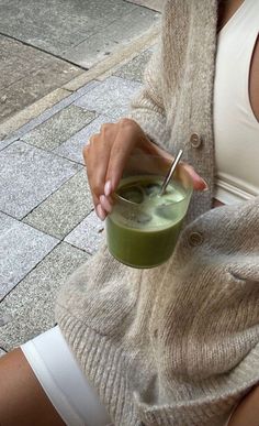 kylie francis - x Spring Feed, Clean Lifestyle, Green Drinks, Healthy Lifestyle Inspiration, Green Juice, Holistic Healing, A Drink, Me Time