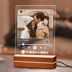 custom gifts for valentines day Song Plaque, Music Plaque, Modern Museum, Personalized Best Friend Gifts, Couples Anniversary, Acrylic Plaque, Picture Gifts, Cadeau Photo, Romantic Gestures