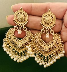 Beautiful indian pakistani drop doen earings .golden colour with pearls Please keep in mind that the colour of the product shown in the pictures may vary from the original due to the lighting used. Care Instruction : Avoid Heat & Chemicals Like Perfume, Deo, Alcohol, Etc. | Clean With Dry Cotton Cloth | Pack In An Air Tight Container After Use. Desi Jewelry, Hijab Drawing, Golden Colour, Beauty Salon Interior, Jewelry Drawing, Bollywood Wedding, Pakistani Jewelry, Girly Jewelry, Golden Color