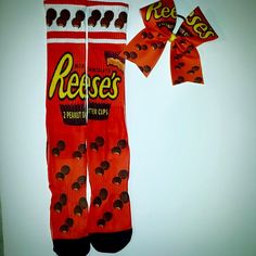 #reeses #peanutbuttercups #customsocksandbowset ##cheer #bows #blingonthebows Peanut Butter Cup, Reeses Peanut Butter Cups, Reeses Peanut Butter, Peanut Butter Cups, Animal Party