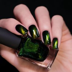 Ilnp Nail Polish, Magnetic Nail Polish, Magnetic Nails, Green Nail Polish, Venom, Chrome Nails, Funky Nails, Green Nails, Nail Polish Colors