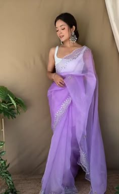 Jaipur Sarees, Lavender Saree, Saree Bandhani, Gota Patti Saree, Trendy Outfits Indian, Simple Sarees