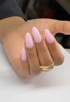 Pink Spring Nails, Trendy Shades, Summery Nails, Glow Nails, Nails Almond, Pink Nail, Pink Spring, Minimalist Nails, Classy Nails