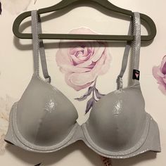 For Those Who Love Glittery Prints! New With Tags - Never Worn. Purple Bralette, Purple Lace Bra, Leopard Print Bra, Victoria Secret Pink Bras, Vs Bras, Printed Bras, Minimiser Bra, Sleep Wear, Soft Bra