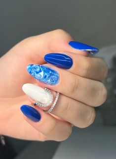 Everything Is Blue, Girls Nails, Chic Nails, Just Girl Things, Blue Nails, Nail Designer, Glow Up?, Natural Nails, Nail Tips