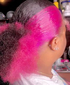 Skunk Stripe Hair, Stripe Hair, Hair Stripes, Skunk Hair, Skunk Stripe, Hair Inspired, Dyed Curly Hair, Pink Hair Dye, Hair Dyed