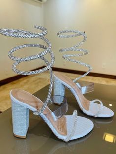 Fancy Heels, Trendy Heels, Pretty Sandals, Cute Shoes Heels, Shoes Heels Classy, Prom Heels, Stunning Shoes, Heels Classy, Fancy Shoes