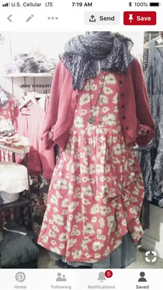 Helen Bonham, Lagenlook Clothing, House Dresses, Fun Clothes, Advanced Style, Quirky Fashion, Lovely Clothes