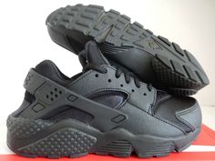 Women's NIKE HUARACHE RUN  Features 100% AUTHENTIC  BRAND NEW IN BOX. COLOR: Black-Black Extremely lightweight for extra long workouts Conforms to the foot for comfort and flexibility Size & Style Info SIZE 5 US WOMENS INTERNATIONAL SIZES: (2.5 UK)  (35.5 EU)  (22 CM) Style # 634835 009 Shipping We ship within 1-2 business days (excludes Saturday, Sunday, and holidays) from receipt of payment All domestic items are shipped USPS Priority Mail (Free shipping in the USA)  We do ship to APO/FPO and Huarache Run, Nike Air Huarache, Air Huarache, Nike Fashion, Triple Black, Saturday Sunday, Box Color, Nike Huarache, Shades Of Black