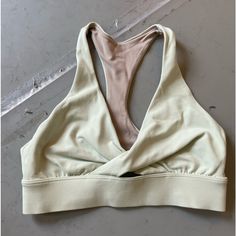 Great Dance Or Workout Top, Never Worn, Super Cute And Trendy Brand Green Sporty Activewear For Relaxation, Sporty Green Activewear For Relaxation, Lululemon Kids, Green Bra, High Neck Bra, Green Bras, Lululemon Bras, Holiday Wishlist, Lululemon Energy Bra