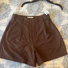 Abercrombie Tailored Shorts Nwt Never Worn Pockets Elastic Waist In The Back Purchased For $60 Chic Brown Short Bottoms, Chic Brown Short Length Bottoms, Chic Short Length Brown Bottoms, Brown High-waisted Shorts With Belt Loops, Brown Shorts For Workwear, Brown Workwear Shorts, High Waist Brown Shorts With Belt Loops, Brown High Waist Shorts With Belt Loops, Brown Shorts For Summer Workwear