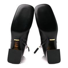 This is an authentic pair of GUCCI Nappa Charlotte Horsebit 55mm Ankle Boots size 35.5 in Black. These stylish boots are crafted of supple black nappa leather, with a square toe, a gold horse-bit detail, and a zippered shaft. Gold Horse, Horse Bits, Stylish Boots, Nappa Leather, Ankle Boots, Gucci, Square, Zipper, Boots