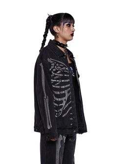 are ya feelin' manic? This oversized denim jacket has pockets on the chest and sides, button down closures, and skeleton graphics on the front. Printed Denim Jacket, Print Denim, Skeleton Print, Costume Store, Oversized Denim Jacket, Black Denim Jacket, Black Doll, Dolls Kill, Exclusive Collection