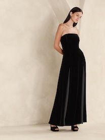 Women's Dresses | Banana Republic Elegant Strapless Lined Dress, Elegant Velvet Dress With Boned Bodice, Glamorous Bandeau Formal Dress, Elegant Lined Strapless Dress For Party, Elegant Party Strapless Dress With Lining, Elegant Party Strapless Dress Lined, Chic Velvet Evening Dress, Elegant Bandeau Evening Dress, Elegant Evening Bandeau Dress