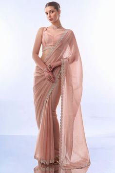 Silk Saree New Collection, Work Sarees Blouse Designs, Shapewear For Saree, Plain Saree With Lace Border, Sarees For Festival, Farewell Saree Blouse Designs, Peach Blouse Design, Elegant Saree Blouse Designs